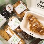 Productos del desayuno de magdalena ofrecido por Canella en Rama