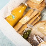 Productos del desayuno de novios ofrecido por Canella en Rama