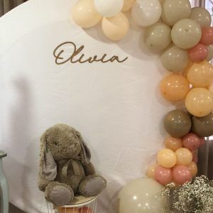 Imagen de la mesa dulce en centre espanya de Olivia montada por Canella en Rama